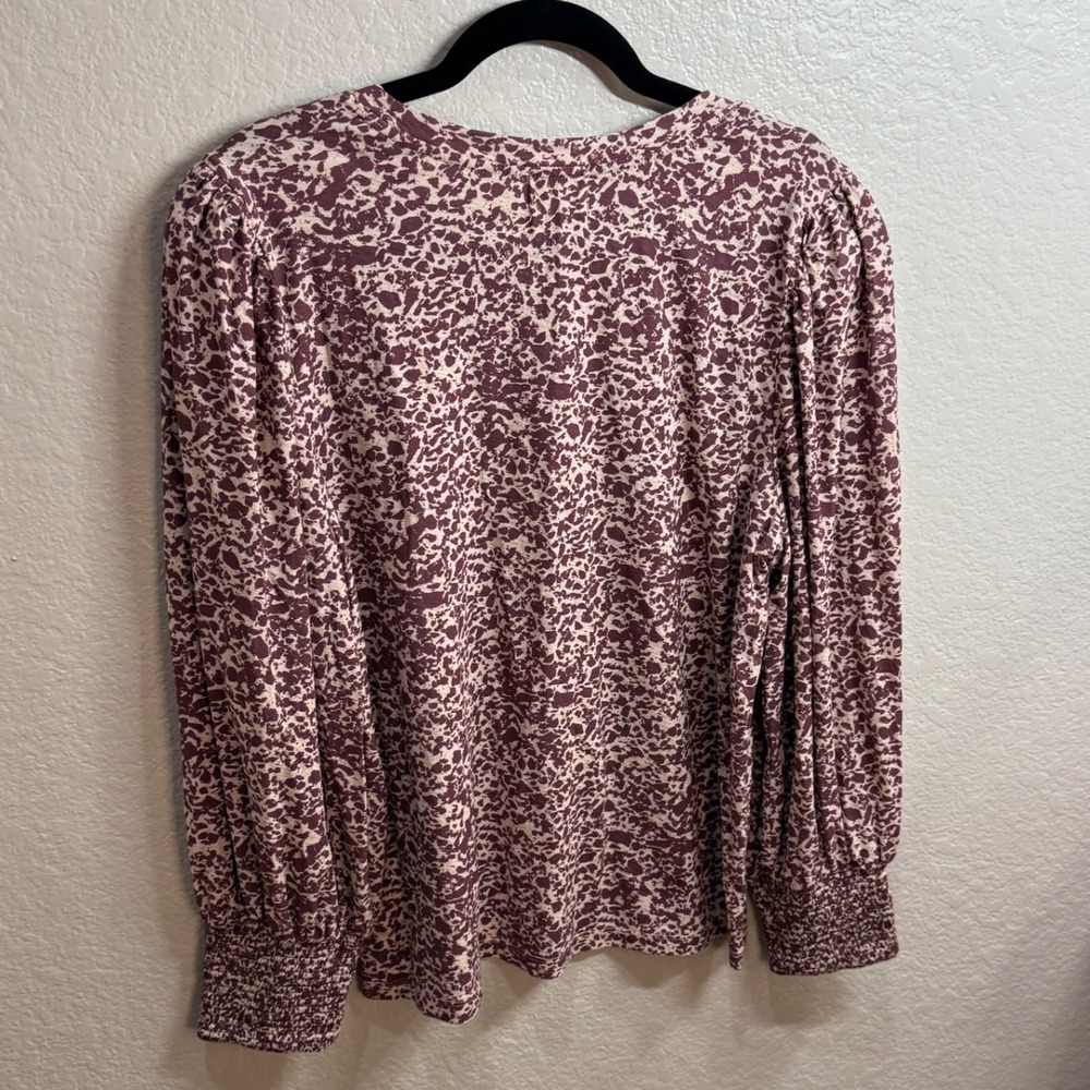 NATION LTD Women's XXL Long Sleeve Smocked Cuff Leopard Print Top Made in Peru - Picture 6 of 10
